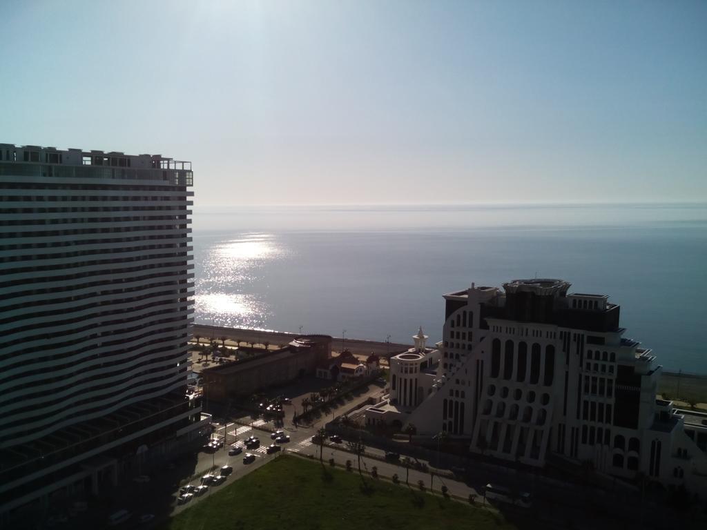Arleville Batumi Exterior photo